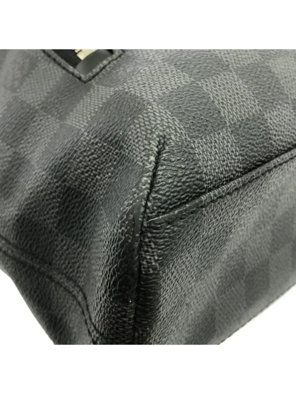 Louis Vuitton Damier Graphite Mick MM Shoulder Bag